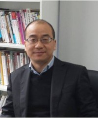 Hunter Zhang張